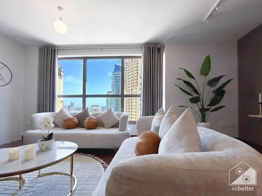 Luxury Stay With Incredible Views & Balcony Dubai Jbr